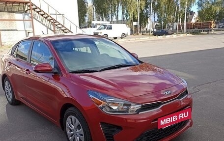 KIA Rio IV, 2021 год, 1 790 000 рублей, 5 фотография