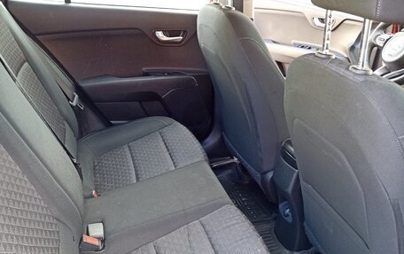 KIA Rio IV, 2021 год, 1 790 000 рублей, 17 фотография