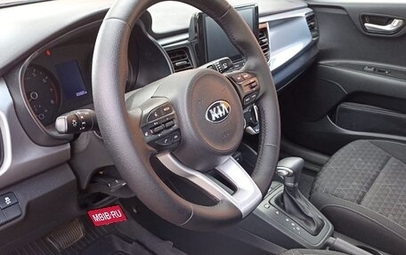 KIA Rio IV, 2021 год, 1 790 000 рублей, 15 фотография