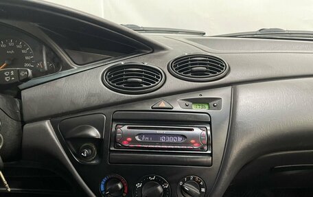 Ford Focus IV, 2002 год, 334 000 рублей, 14 фотография