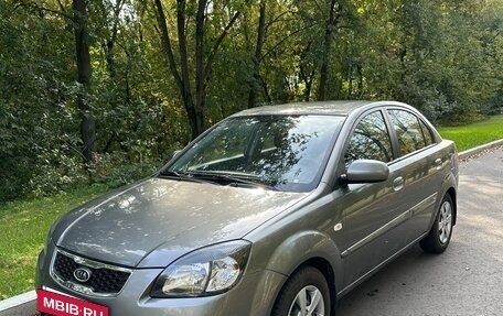 KIA Rio II, 2010 год, 700 000 рублей, 7 фотография