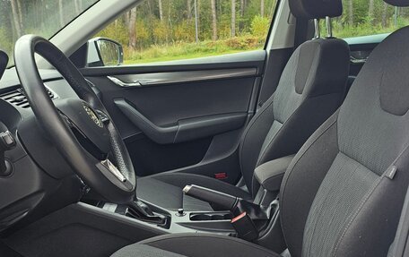 Skoda Octavia, 2018 год, 2 240 000 рублей, 9 фотография