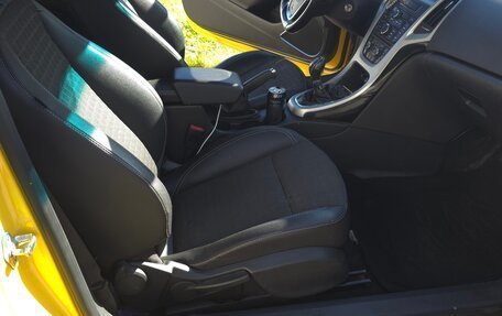 Opel Astra J, 2012 год, 700 000 рублей, 14 фотография