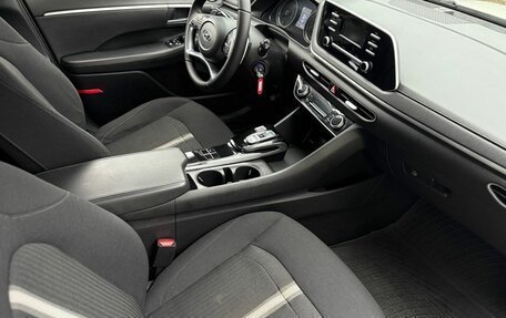 Hyundai Sonata VIII, 2021 год, 1 870 000 рублей, 14 фотография