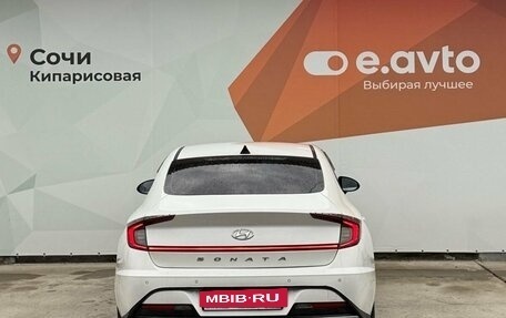 Hyundai Sonata VIII, 2021 год, 1 870 000 рублей, 5 фотография