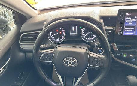 Toyota Camry, 2021 год, 2 790 000 рублей, 14 фотография