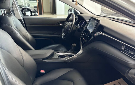 Toyota Camry, 2021 год, 2 790 000 рублей, 16 фотография