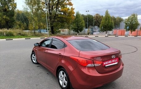 Hyundai Elantra V, 2011 год, 715 000 рублей, 3 фотография