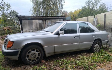 Mercedes-Benz W124, 1990 год, 250 000 рублей, 2 фотография