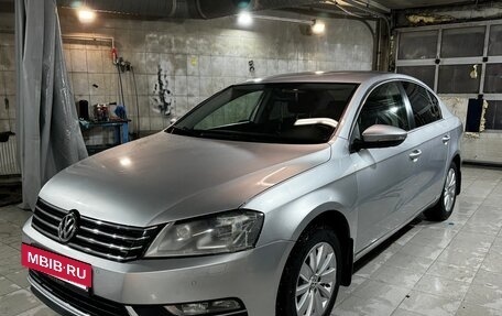 Volkswagen Passat B7, 2012 год, 1 300 000 рублей, 4 фотография