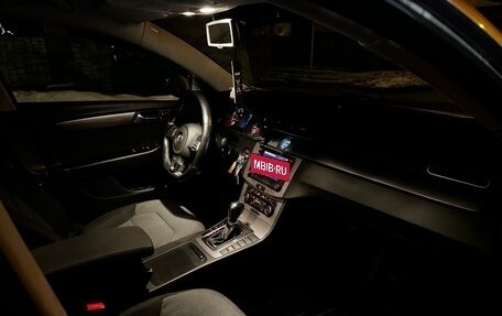 Volkswagen Passat B7, 2012 год, 1 300 000 рублей, 14 фотография