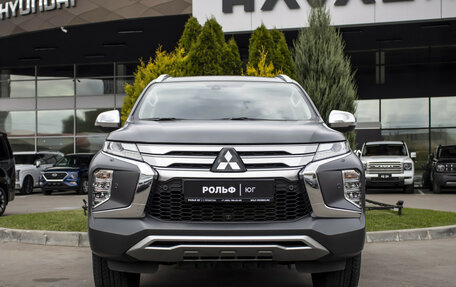 Mitsubishi Pajero Sport III рестайлинг, 2021 год, 3 595 000 рублей, 2 фотография