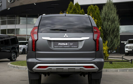 Mitsubishi Pajero Sport III рестайлинг, 2021 год, 3 595 000 рублей, 6 фотография