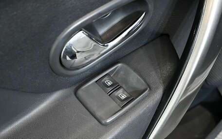 Renault Logan II, 2016 год, 625 000 рублей, 15 фотография