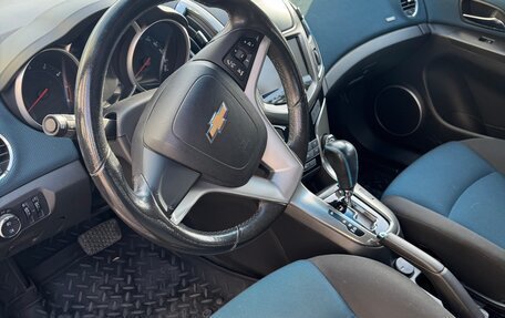 Chevrolet Cruze II, 2014 год, 840 000 рублей, 10 фотография