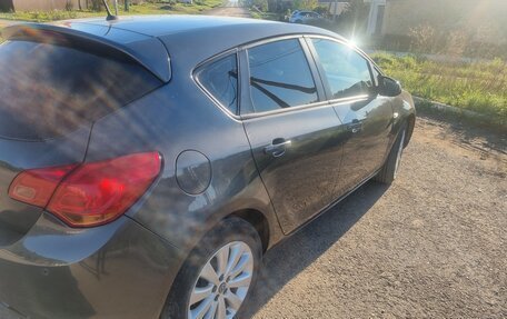 Opel Astra J, 2012 год, 800 000 рублей, 8 фотография