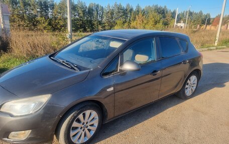 Opel Astra J, 2012 год, 800 000 рублей, 9 фотография