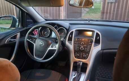 Opel Astra J, 2012 год, 800 000 рублей, 4 фотография