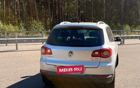 Volkswagen Tiguan I, 2010 год, 1 030 000 рублей, 4 фотография