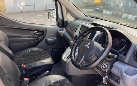 Mitsubishi Delica D:3, 2019 год, 1 850 000 рублей, 12 фотография