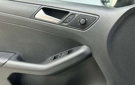 Volkswagen Jetta VI, 2013 год, 1 238 000 рублей, 11 фотография