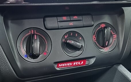 Volkswagen Jetta VI, 2013 год, 1 238 000 рублей, 20 фотография