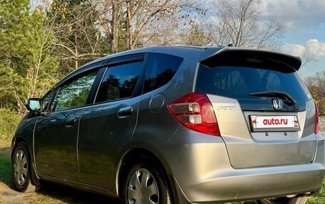 Honda Fit III, 2010 год, 715 000 рублей, 7 фотография