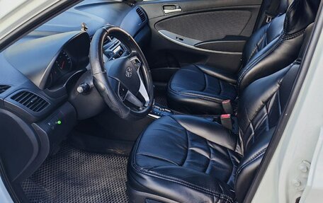 Hyundai Solaris II рестайлинг, 2013 год, 700 000 рублей, 6 фотография