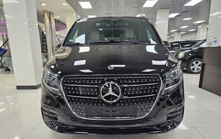 Mercedes-Benz V-Класс, 2025 год, 12 890 000 рублей, 2 фотография