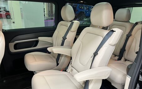Mercedes-Benz V-Класс, 2025 год, 12 890 000 рублей, 19 фотография