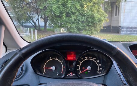 Ford Fiesta, 2011 год, 850 000 рублей, 5 фотография