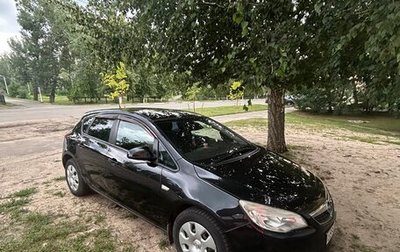 Opel Astra J, 2011 год, 720 000 рублей, 1 фотография