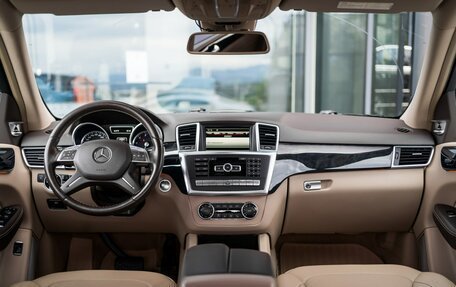 Mercedes-Benz M-Класс, 2013 год, 2 200 000 рублей, 10 фотография