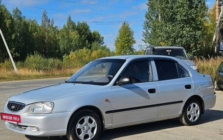 Hyundai Accent II, 2011 год, 340 000 рублей, 2 фотография