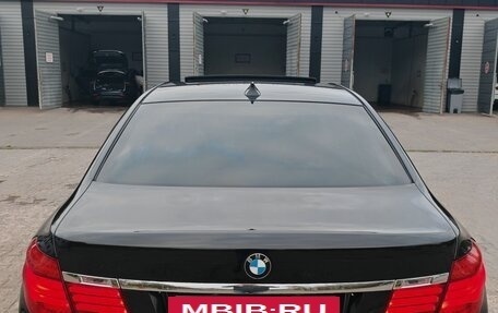BMW 7 серия, 2013 год, 2 200 000 рублей, 8 фотография