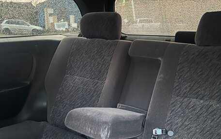 Nissan Almera, 1996 год, 300 000 рублей, 11 фотография