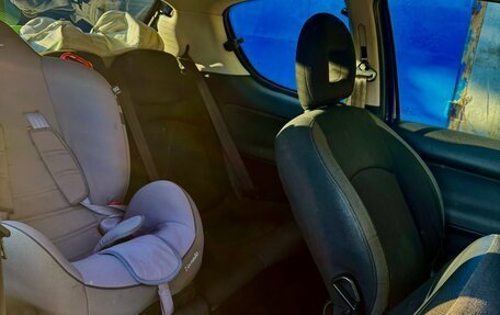 Peugeot 206, 2006 год, 300 000 рублей, 12 фотография