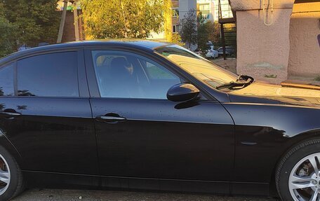 BMW 3 серия, 2006 год, 1 000 000 рублей, 3 фотография