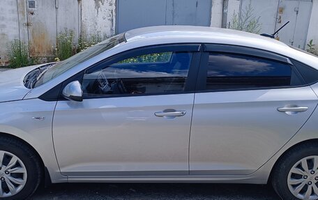 Hyundai Solaris II рестайлинг, 2019 год, 1 380 000 рублей, 2 фотография