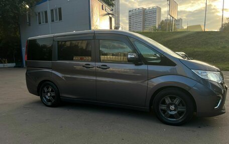 Honda Stepwgn IV, 2019 год, 2 150 000 рублей, 3 фотография