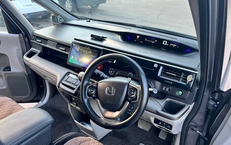 Honda Stepwgn IV, 2019 год, 2 150 000 рублей, 7 фотография