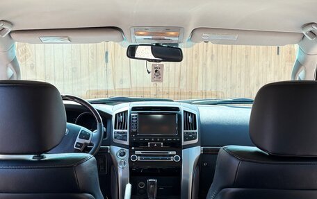 Toyota Land Cruiser 200, 2012 год, 3 400 000 рублей, 5 фотография