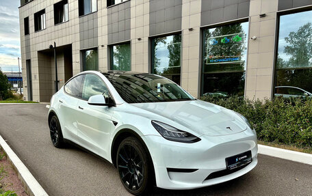 Tesla Model Y I, 2020 год, 3 249 000 рублей, 3 фотография