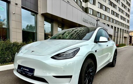 Tesla Model Y I, 2020 год, 3 249 000 рублей, 13 фотография
