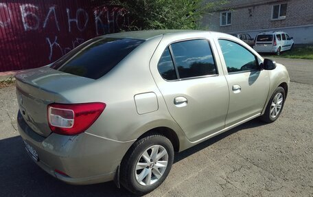Renault Logan II, 2018 год, 410 000 рублей, 5 фотография