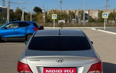 Hyundai Solaris II рестайлинг, 2016 год, 1 250 000 рублей, 2 фотография
