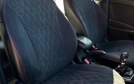 Hyundai Solaris II рестайлинг, 2016 год, 1 250 000 рублей, 28 фотография
