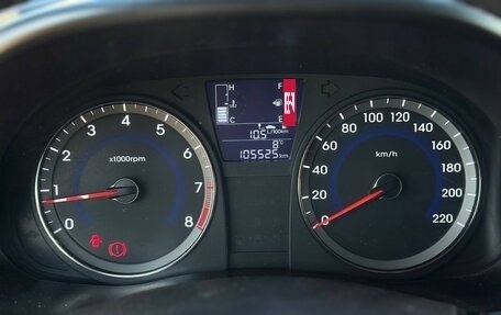 Hyundai Solaris II рестайлинг, 2016 год, 1 250 000 рублей, 32 фотография