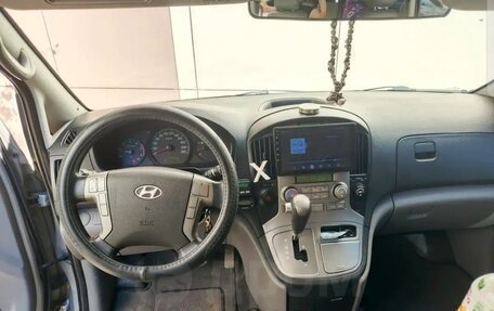 Hyundai Grand Starex Grand Starex I рестайлинг 2, 2011 год, 1 600 000 рублей, 9 фотография