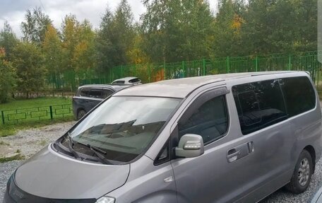 Hyundai Grand Starex Grand Starex I рестайлинг 2, 2011 год, 1 600 000 рублей, 3 фотография
